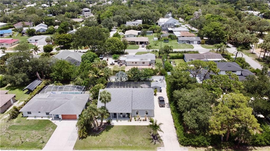 10327 Pennsylvania Ave, Bonita Springs, FL 34135-47
