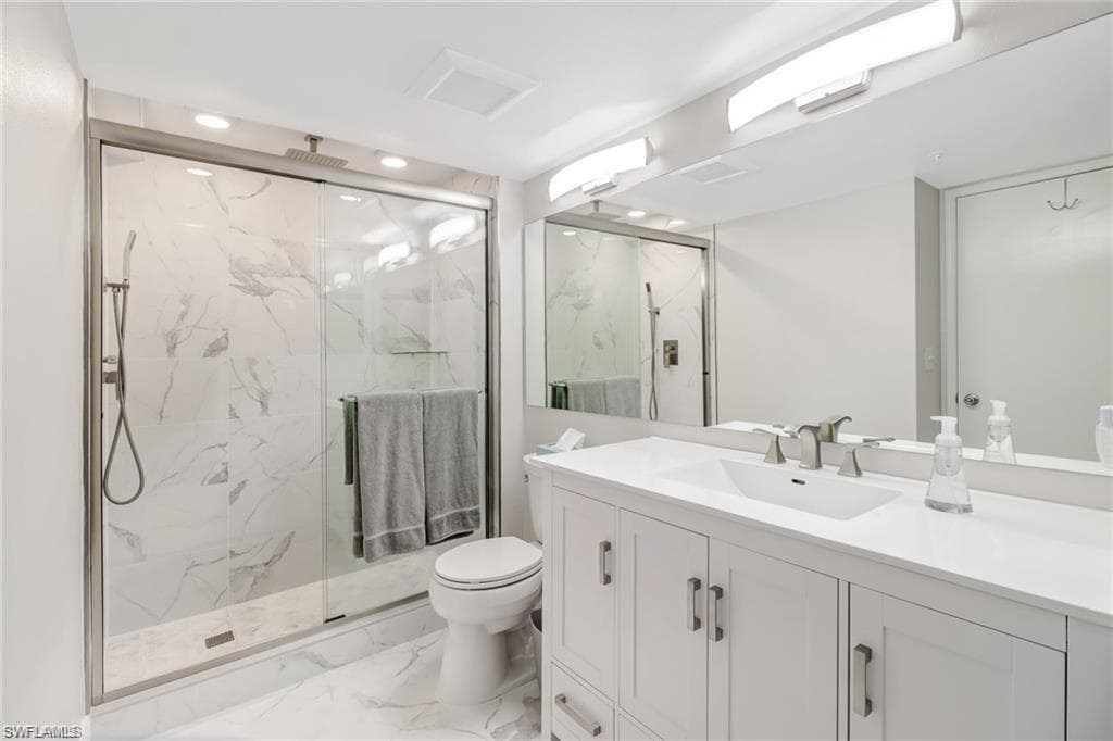 1265 Wildwood Lakes Blvd 208, Naples, FL 34104-10