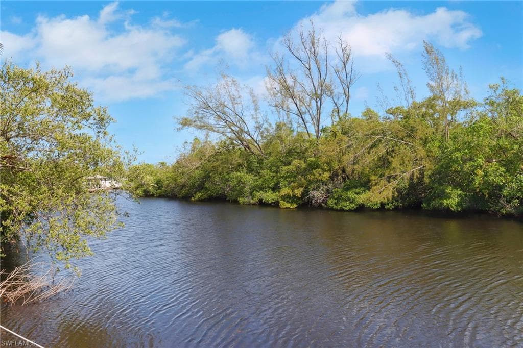 2447 Harbor Rd, Naples, FL 34104-12