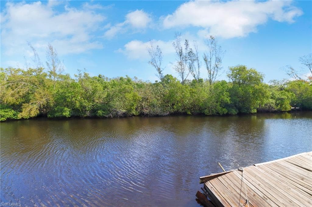 2447 Harbor Rd, Naples, FL 34104-6