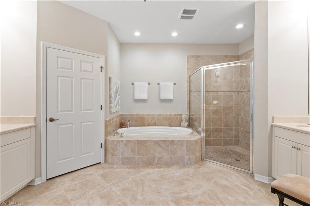 12085 Via Siena Ct 102, Bonita Springs, FL 34135-15