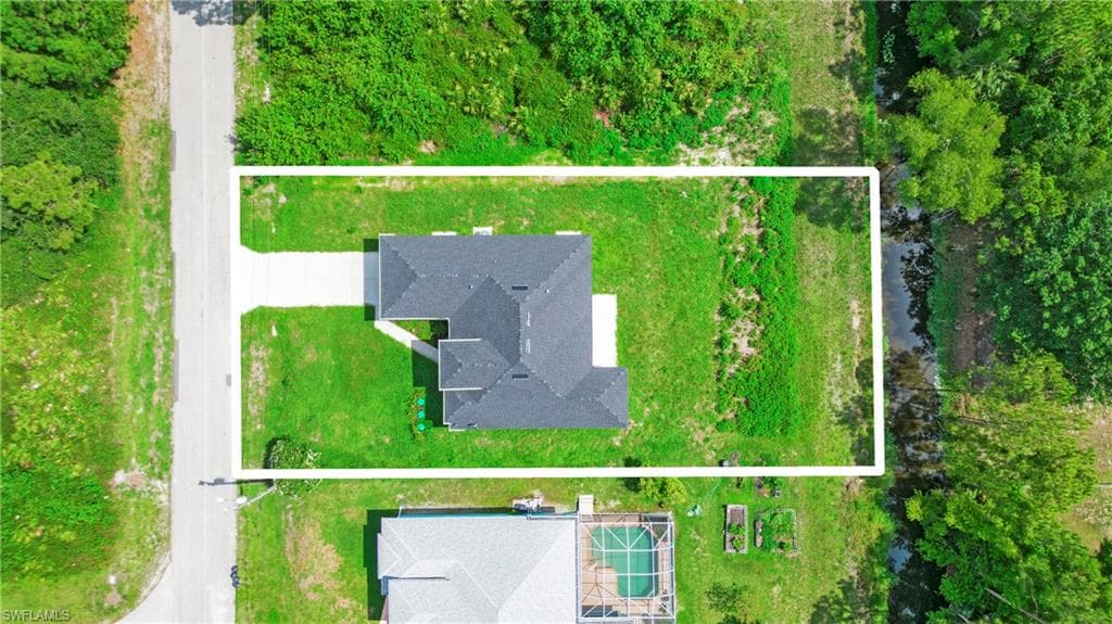 739 David Laird Ln, Lehigh Acres, FL 33974-37