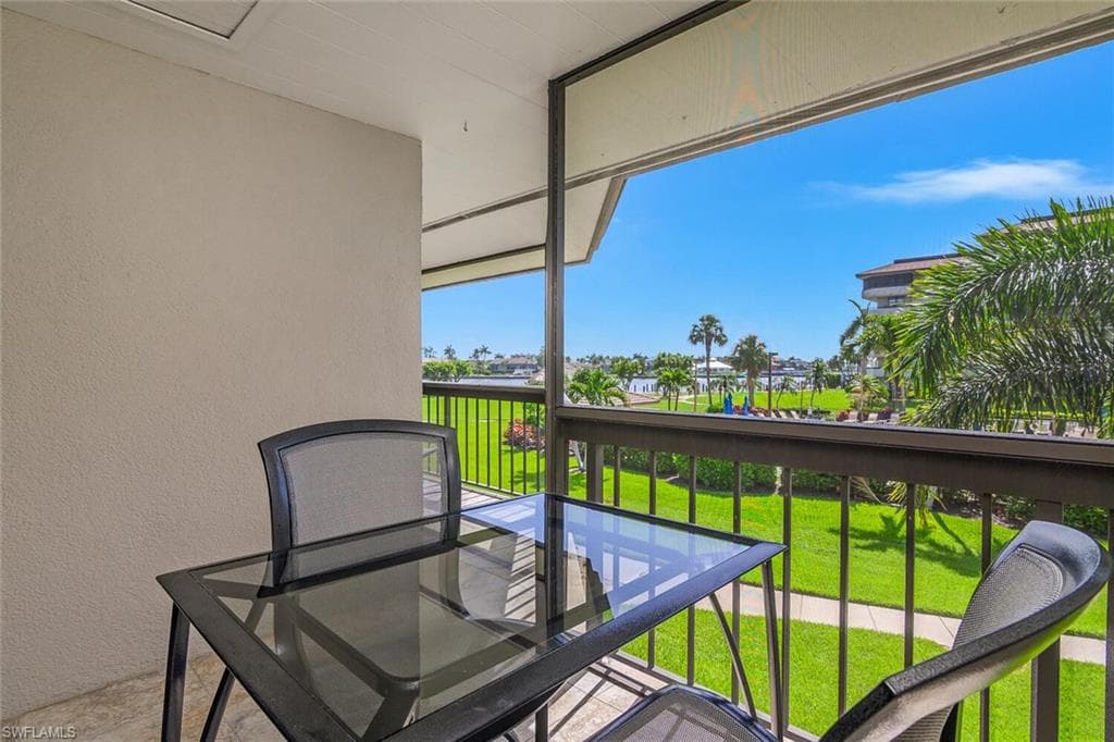 615 Seaview Ct Q3, Marco Island, FL 34145-11