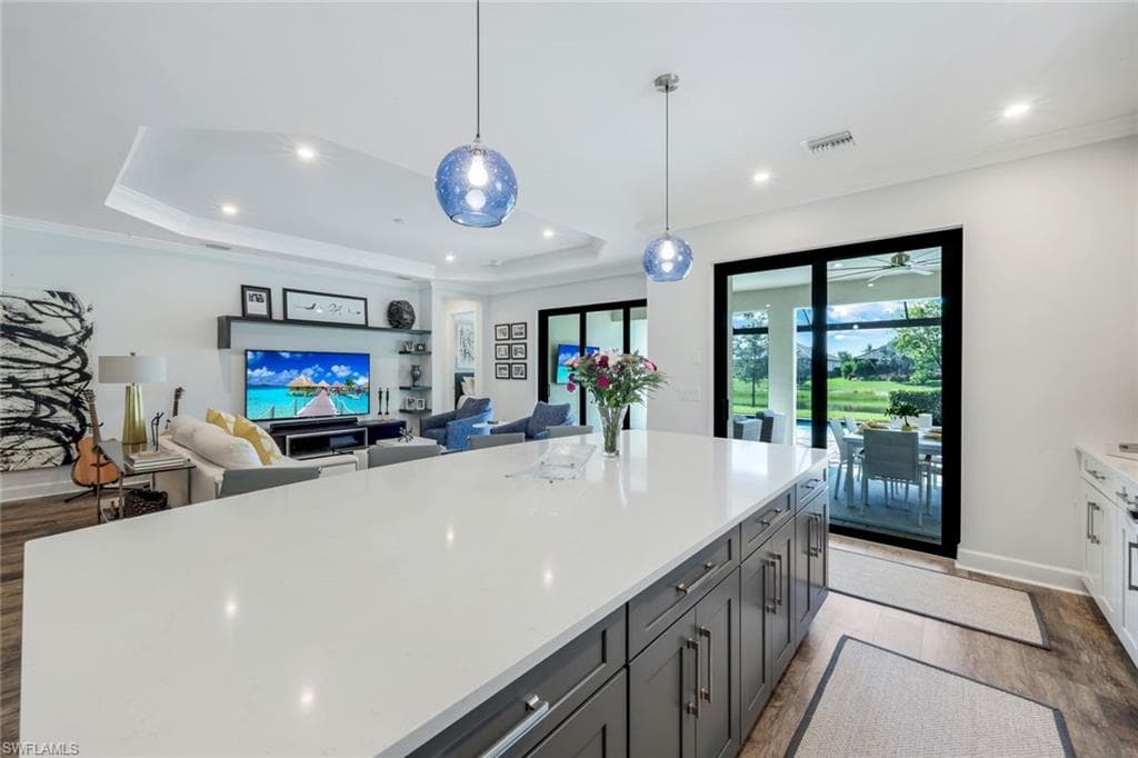 15236 Turin Dr, Naples, FL 34114-13