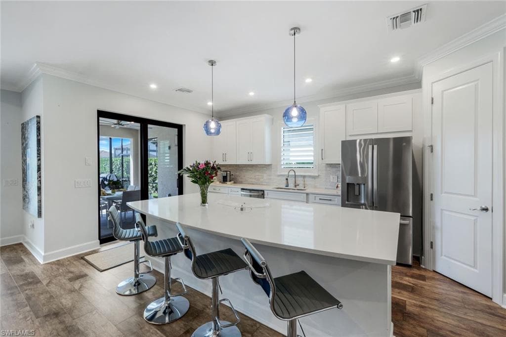 15236 Turin Dr, Naples, FL 34114-14