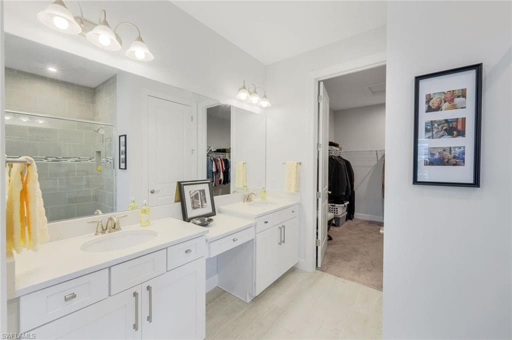 15236 Turin Dr, Naples, FL 34114-17