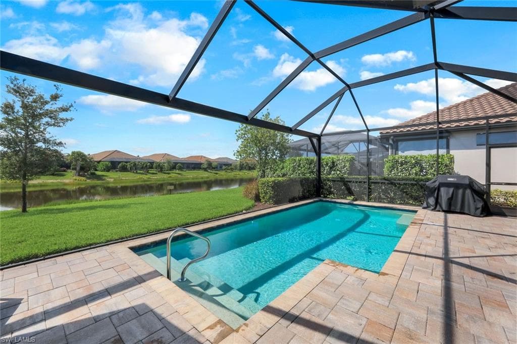 15236 Turin Dr, Naples, FL 34114-32