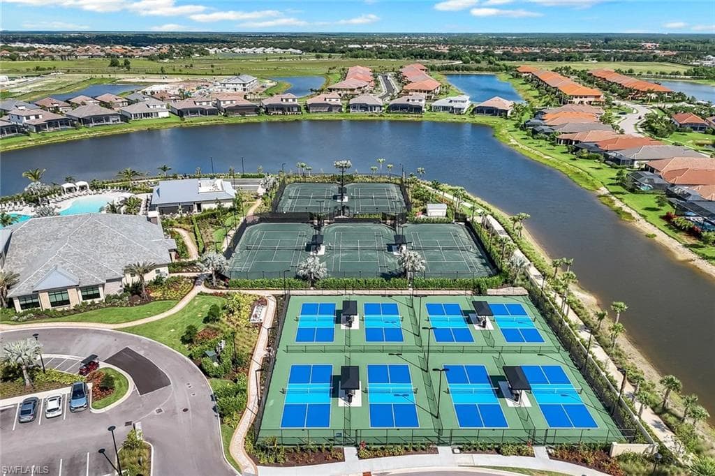 15236 Turin Dr, Naples, FL 34114-41