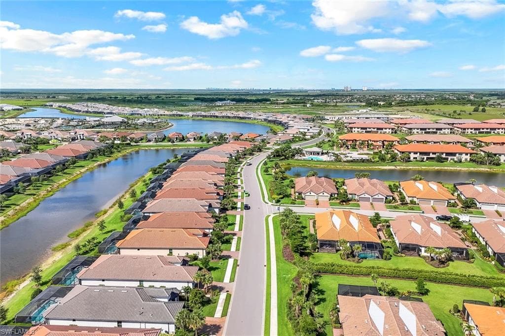 15236 Turin Dr, Naples, FL 34114-43