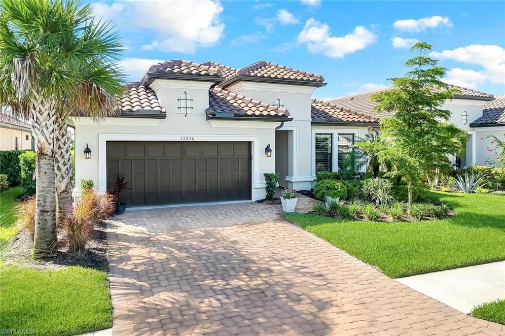 15236 Turin Dr, Naples, FL 34114-45