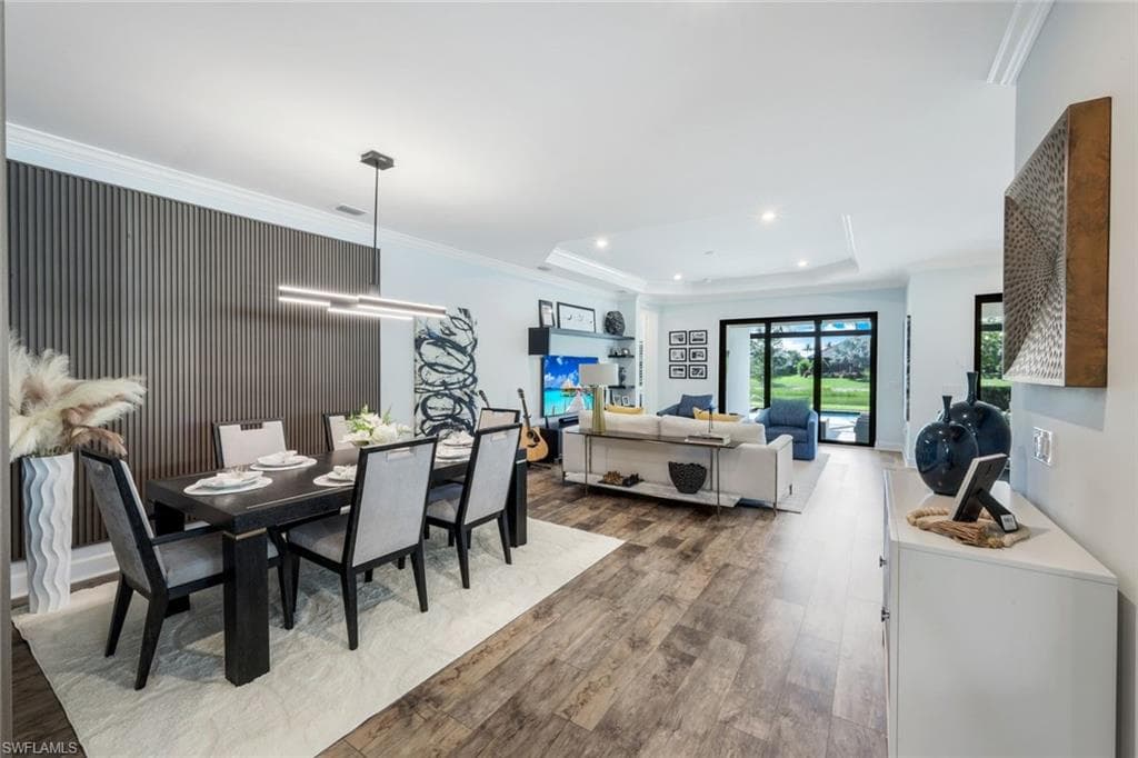 15236 Turin Dr, Naples, FL 34114-8