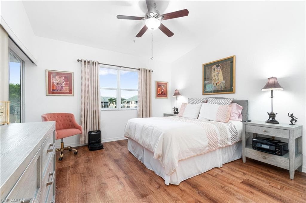 4945 Cougar Ct S 4-202, Naples, FL 34109-14