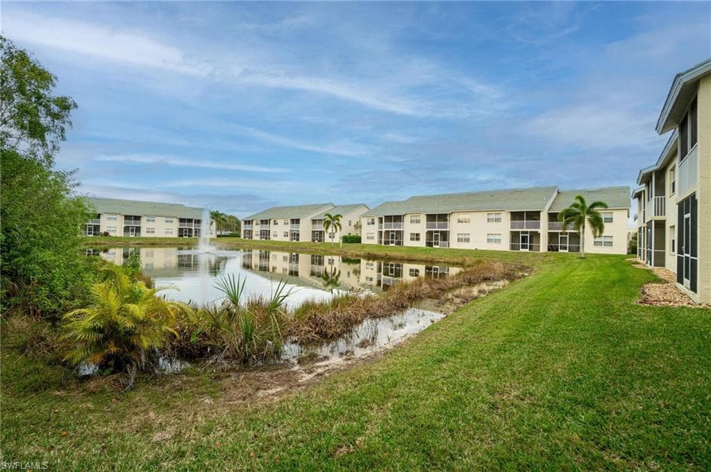 4945 Cougar Ct S 4-202, Naples, FL 34109-35