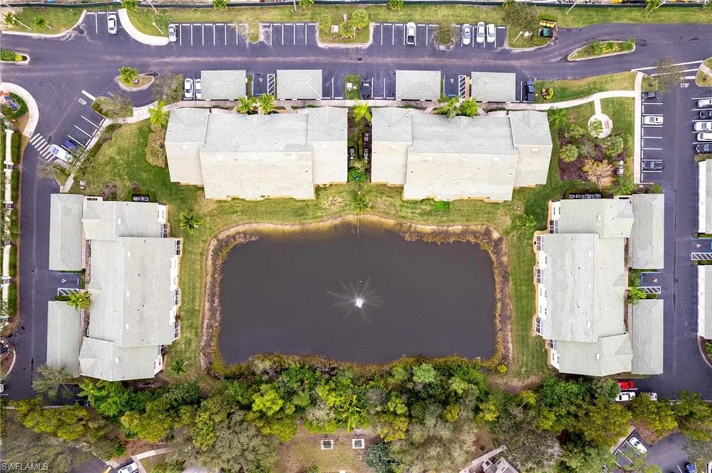 4945 Cougar Ct S 4-202, Naples, FL 34109-47