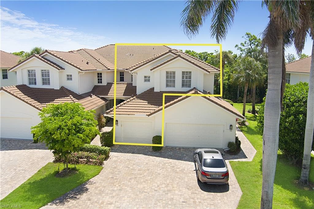 26962 Montego Pointe Ct 202, Bonita Springs, FL 34134-2
