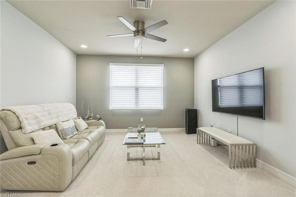 4692 Kensington Cir, Naples, FL 34119-20