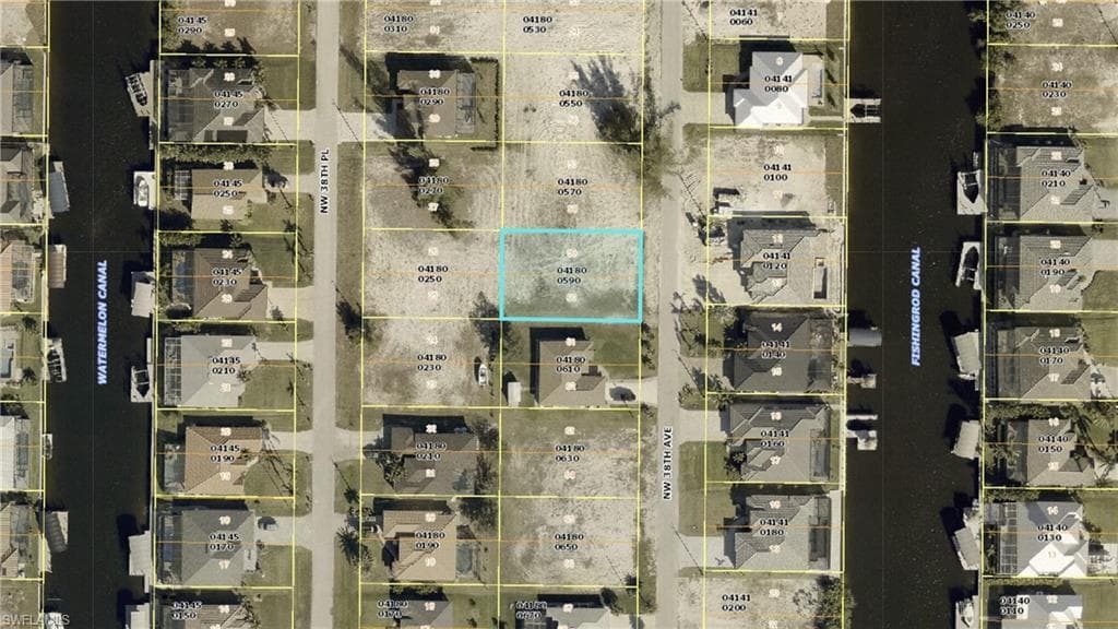 706 38th Ave, Cape Coral, FL 33993-1