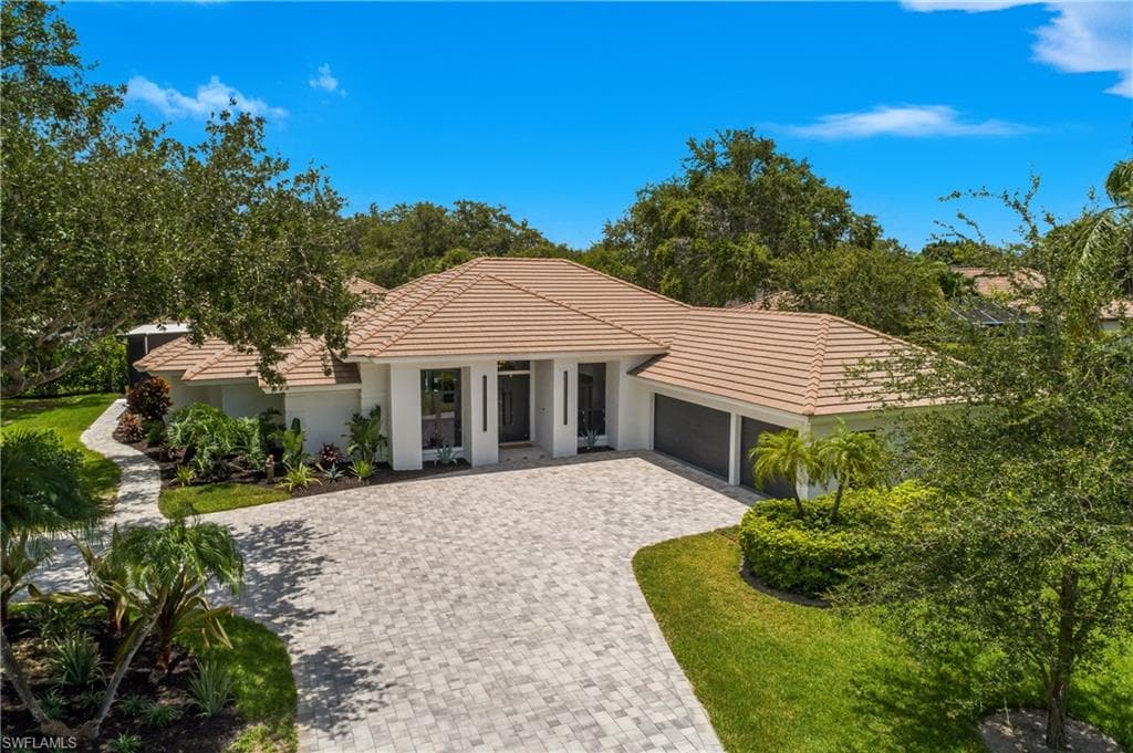 1984 Mission Dr, Naples, FL 34109-1