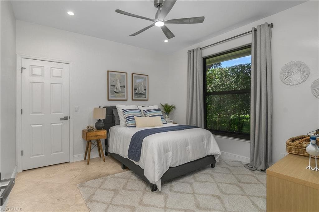 1984 Mission Dr, Naples, FL 34109-27