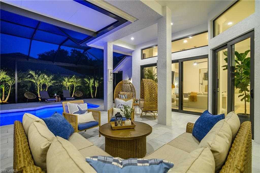 1984 Mission Dr, Naples, FL 34109-39