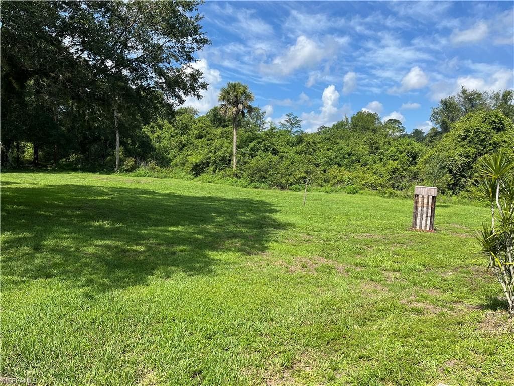 4260 16th Ave SE, Naples, FL 34117-16