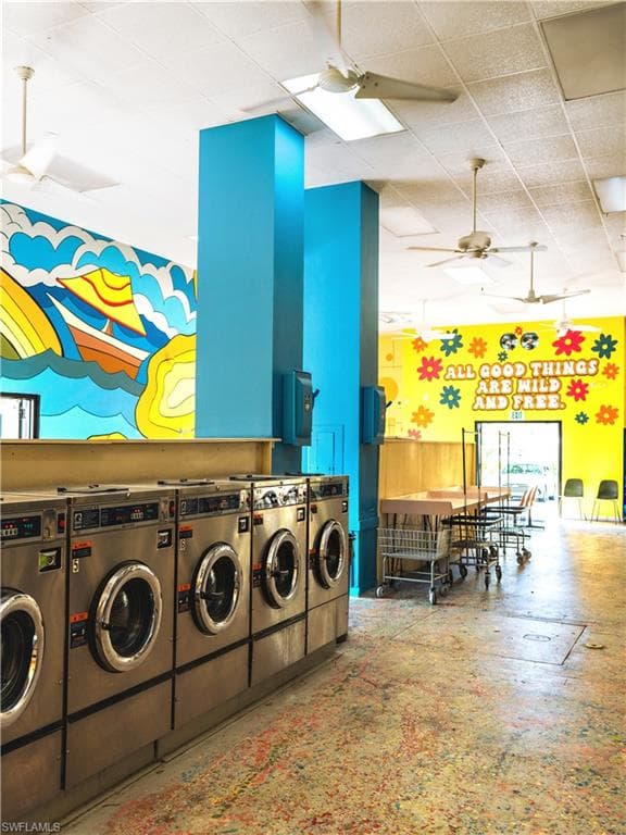 3270 Bayshore Dr, Naples, FL 34112-5