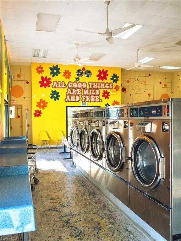 3270 Bayshore Dr, Naples, FL 34112-6