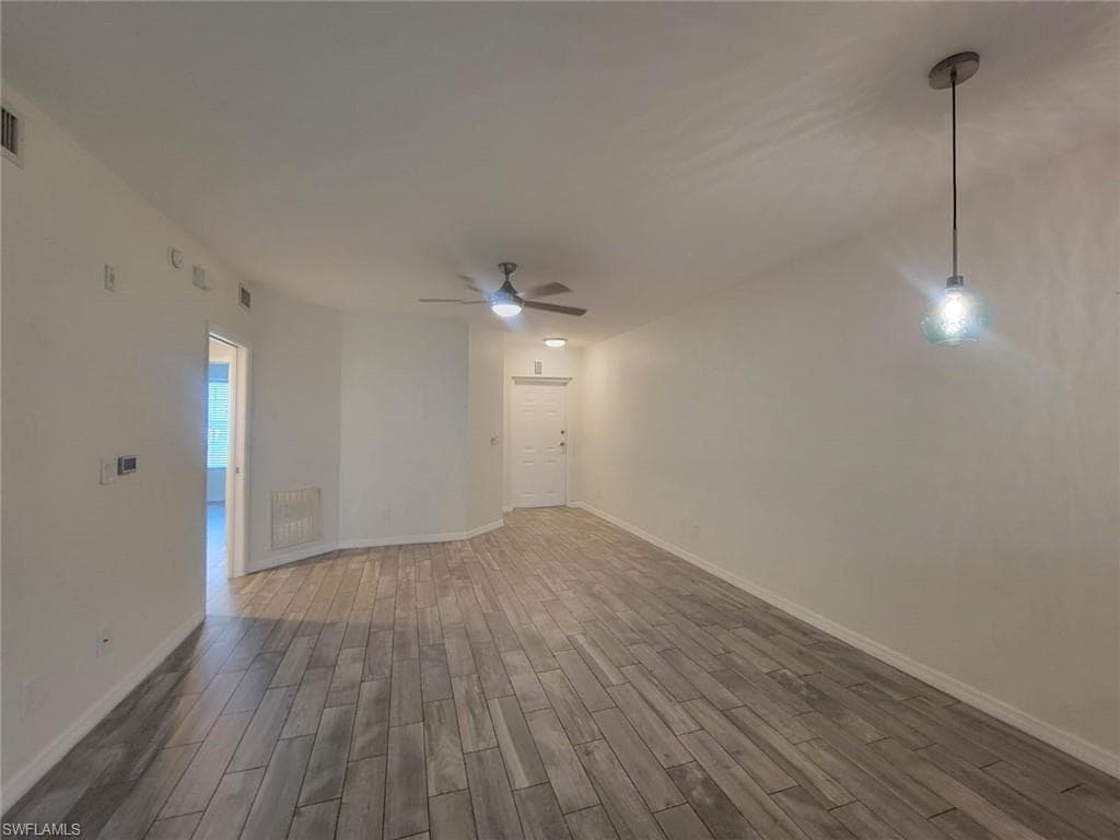 8313 Bernwood Cove Loop 1211, Fort Myers, FL 33966-15