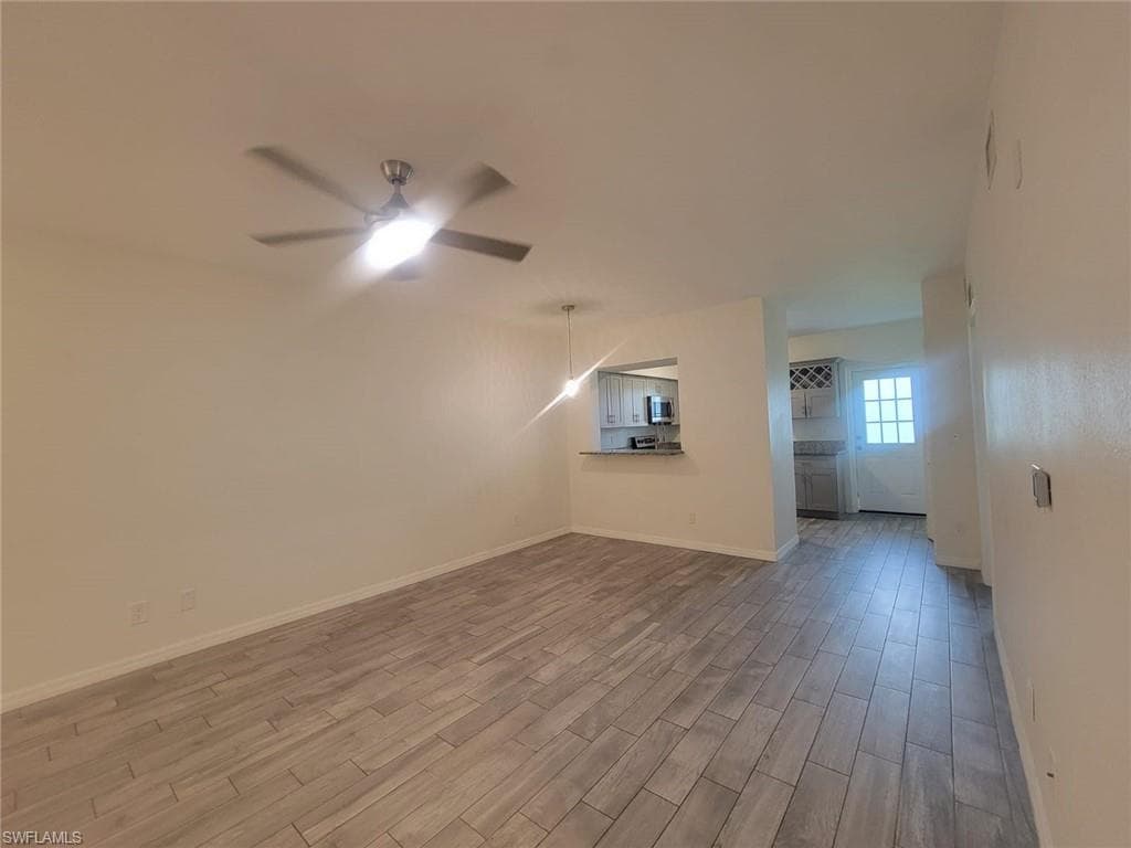 8313 Bernwood Cove Loop 1211, Fort Myers, FL 33966-18
