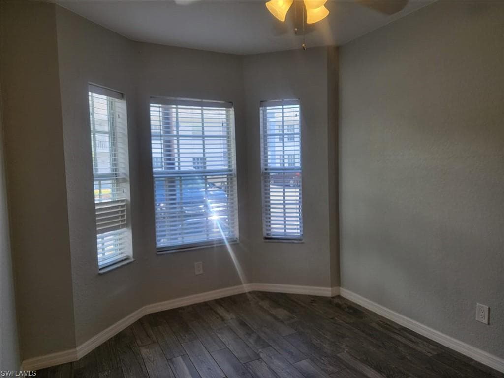 8313 Bernwood Cove Loop 1211, Fort Myers, FL 33966-20