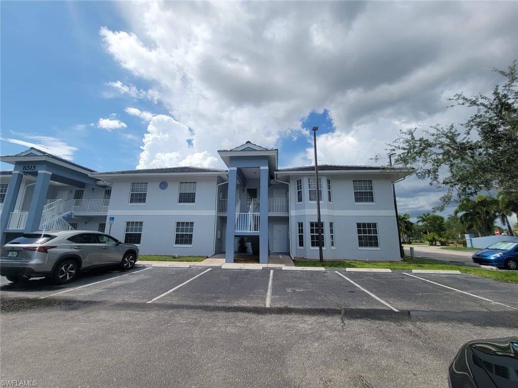 8313 Bernwood Cove Loop 1211, Fort Myers, FL 33966-2