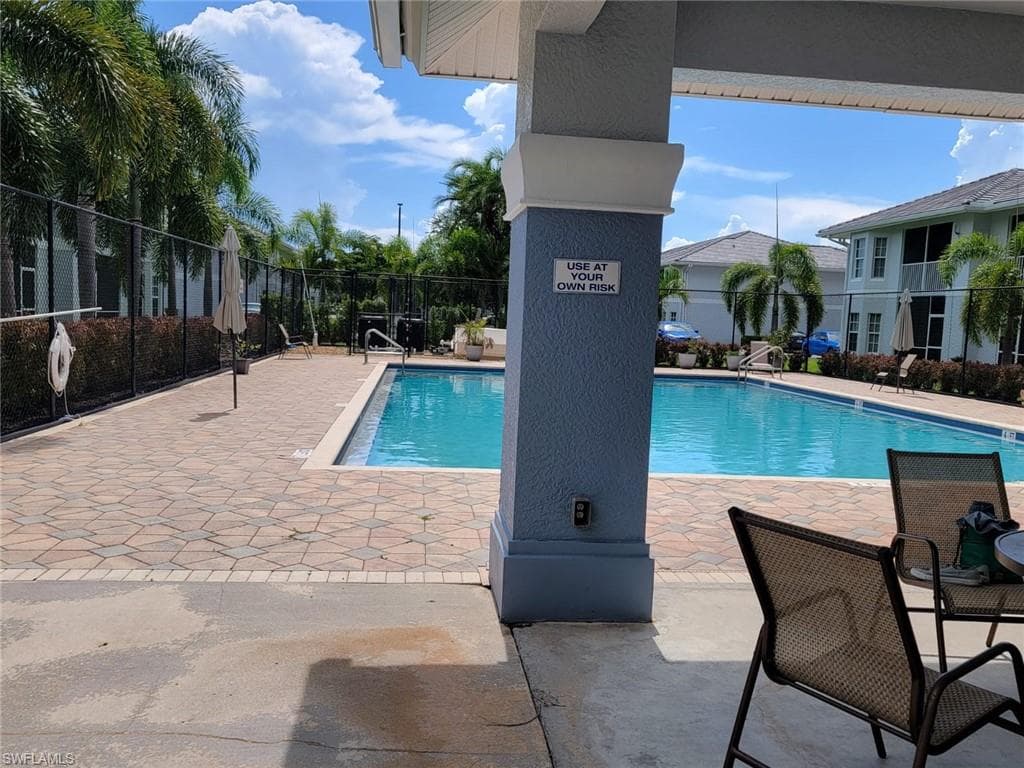 8313 Bernwood Cove Loop 1211, Fort Myers, FL 33966-3