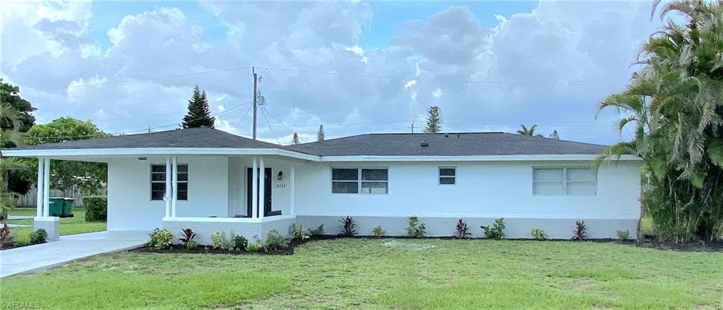2152 45th Ter SW, Naples, FL 34116-6