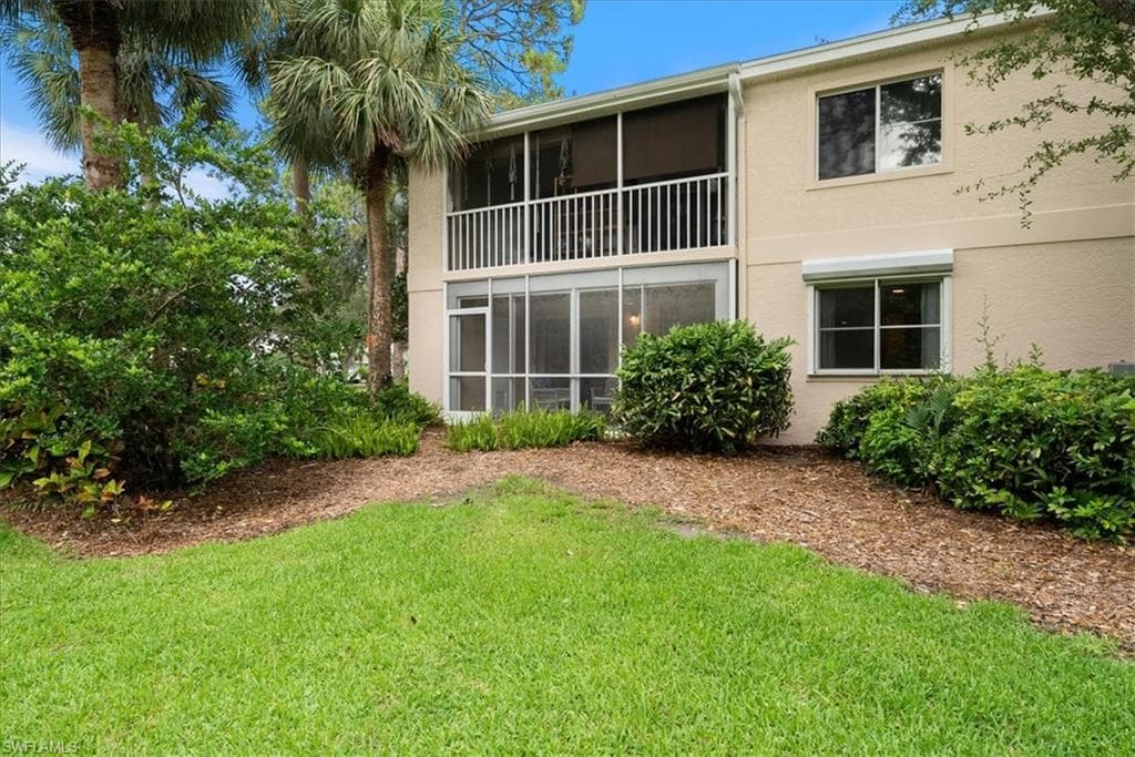 2810 Citrus Lake Dr U101, Naples, FL 34109-22