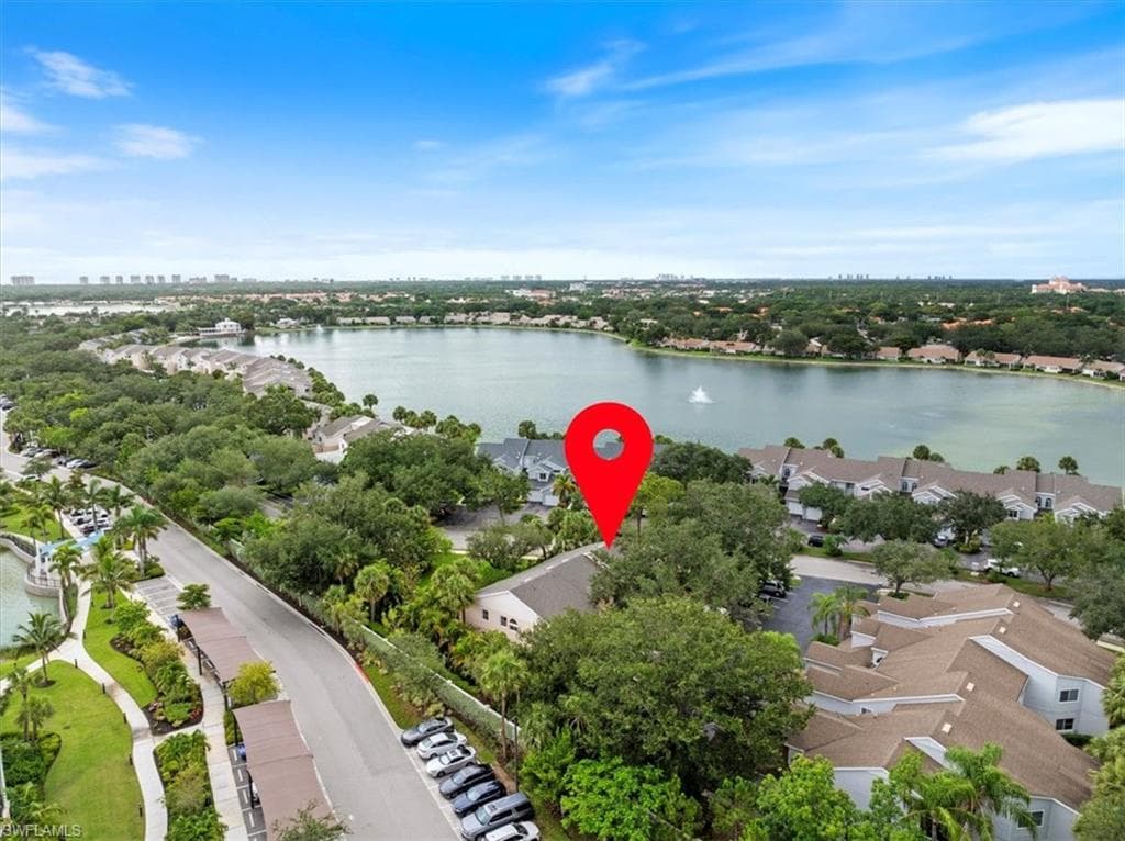 2810 Citrus Lake Dr U101, Naples, FL 34109-29