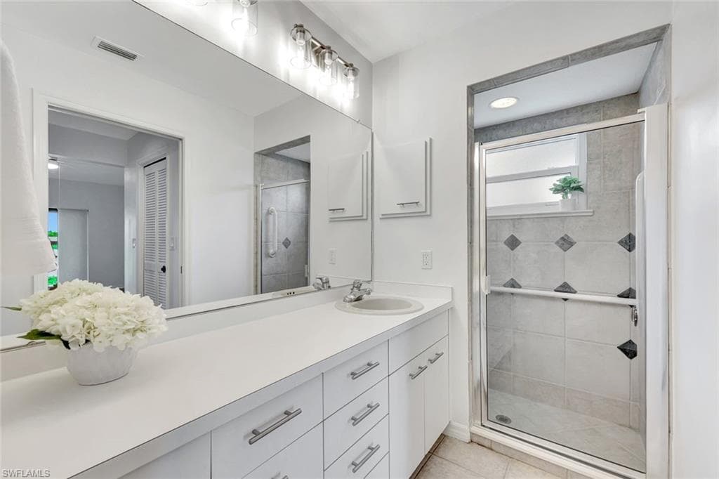 3302 Arlette Dr, Naples, FL 34109-13