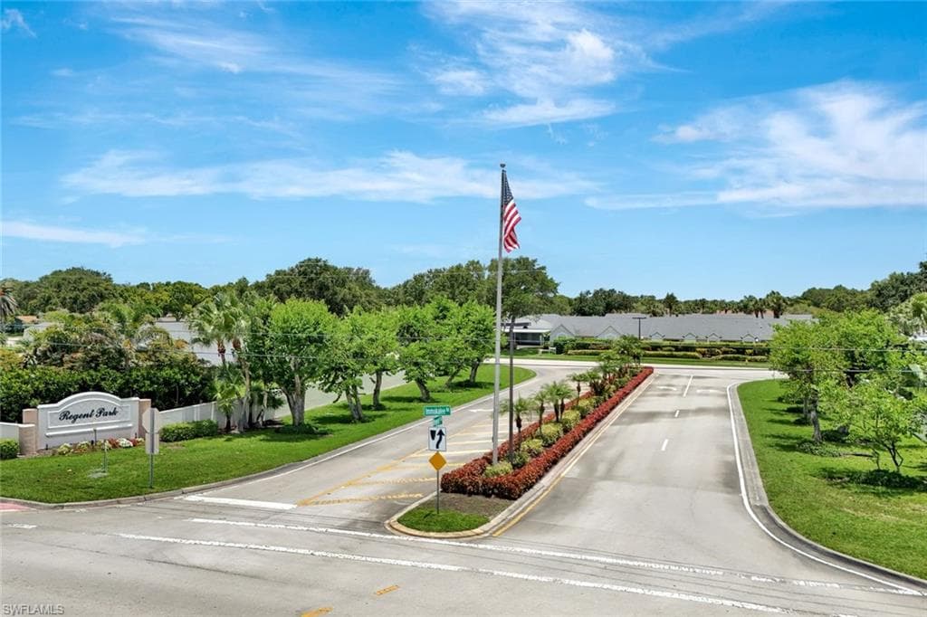 3302 Arlette Dr, Naples, FL 34109-23