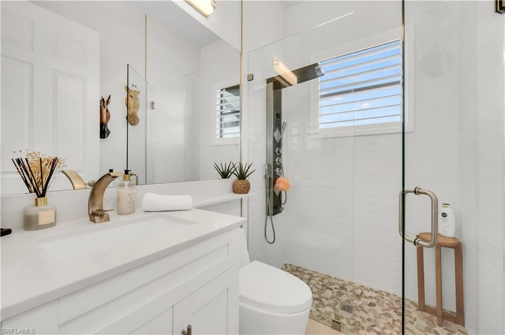 3910 Glacier Ct, Naples, FL 34119-19