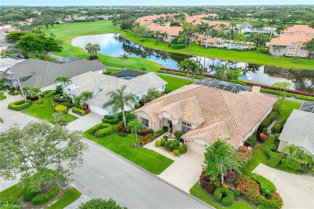 13162 Bridgeford Ave, Bonita Springs, FL 34135-3
