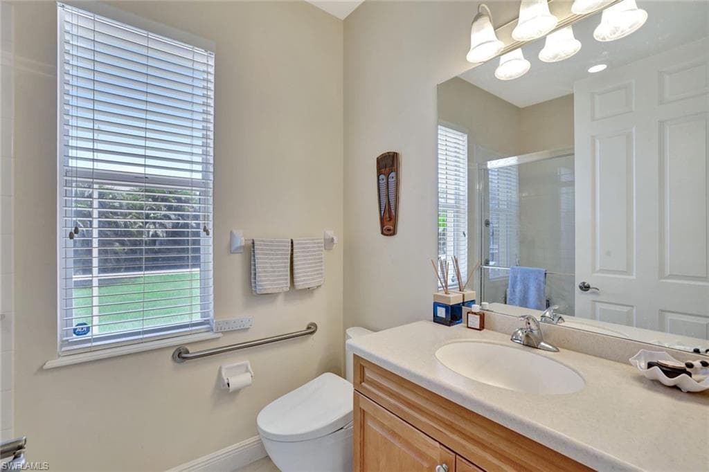 628 Hernando Dr, Marco Island, FL 34145-22