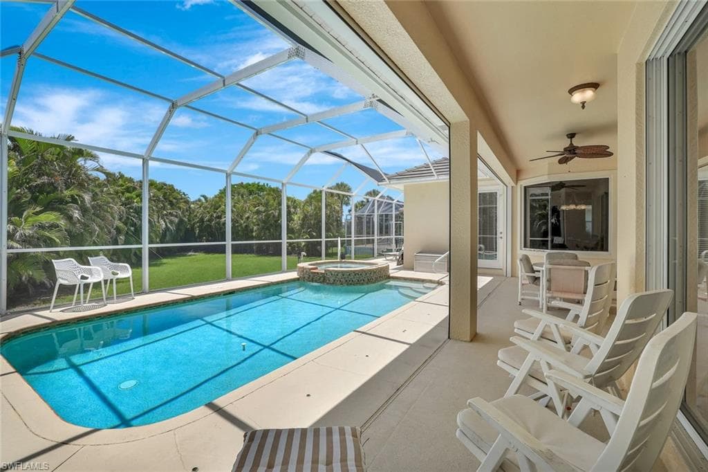 628 Hernando Dr, Marco Island, FL 34145-28