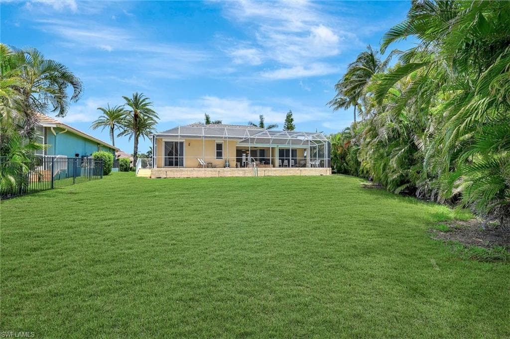 628 Hernando Dr, Marco Island, FL 34145-33