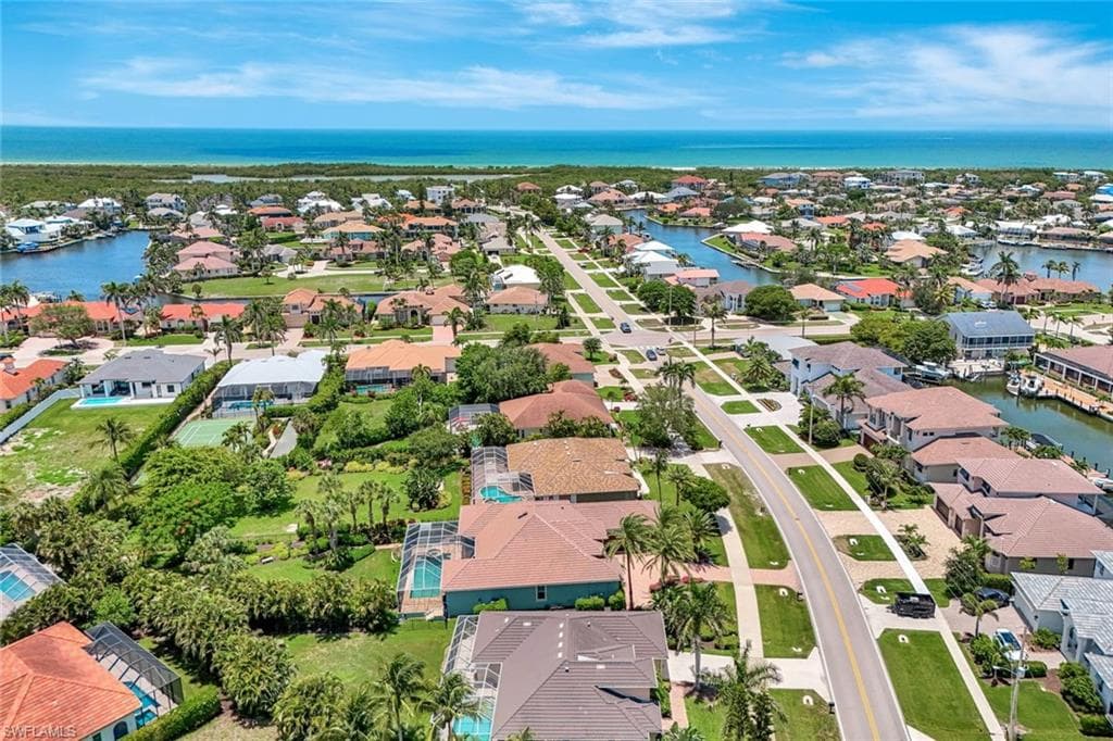 628 Hernando Dr, Marco Island, FL 34145-34