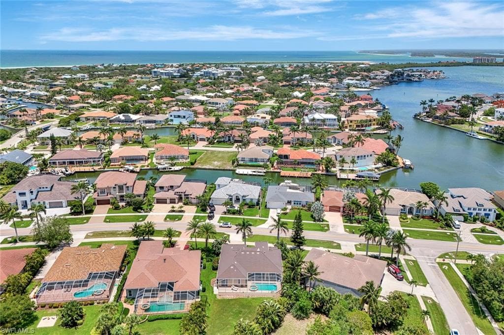 628 Hernando Dr, Marco Island, FL 34145-37
