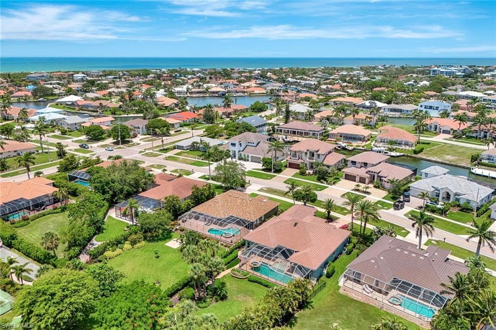 628 Hernando Dr, Marco Island, FL 34145-38