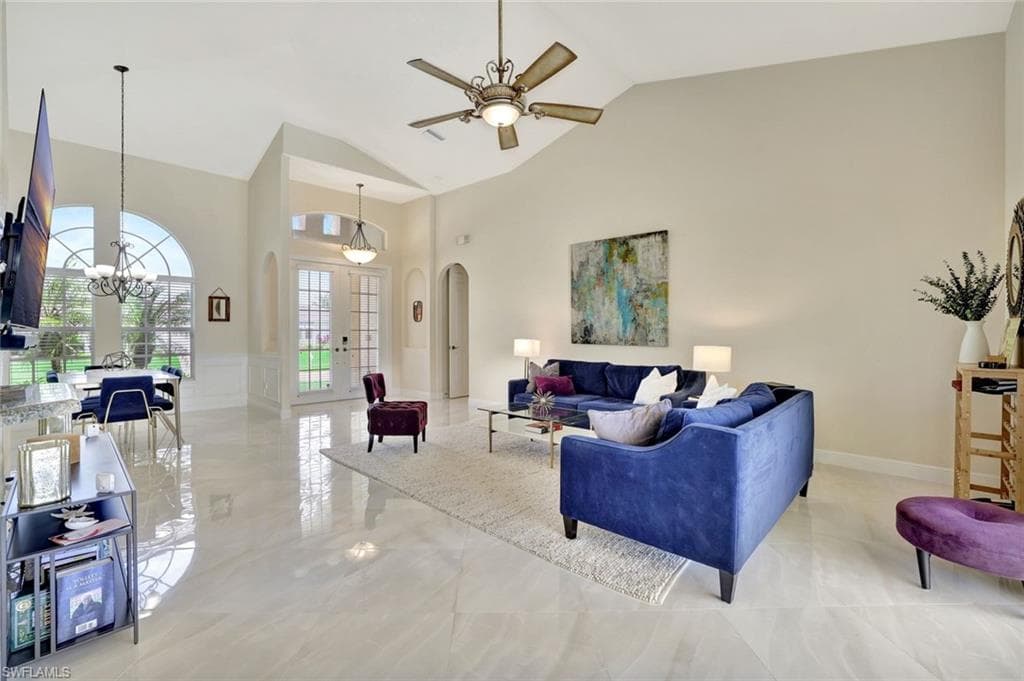628 Hernando Dr, Marco Island, FL 34145-7