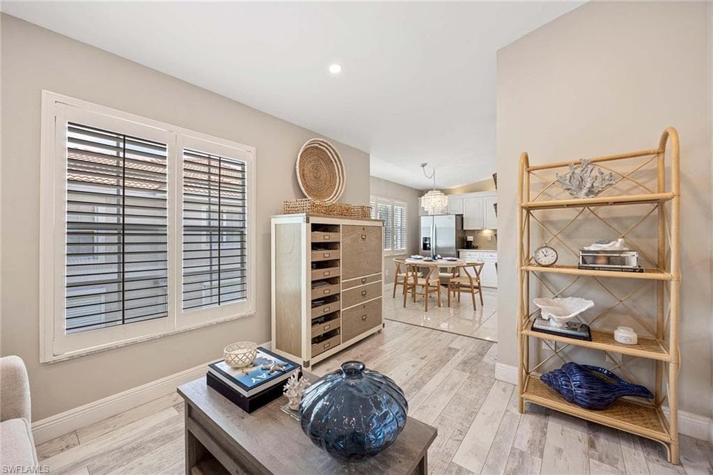 2450 Old Groves Rd 201, Naples, FL 34109-20