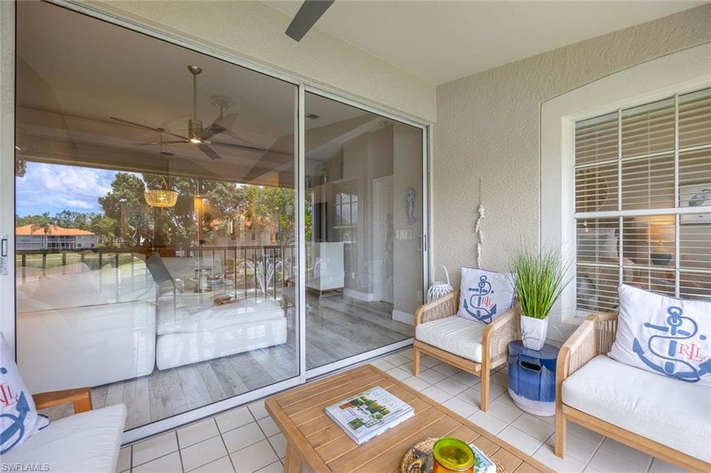 2450 Old Groves Rd 201, Naples, FL 34109-29