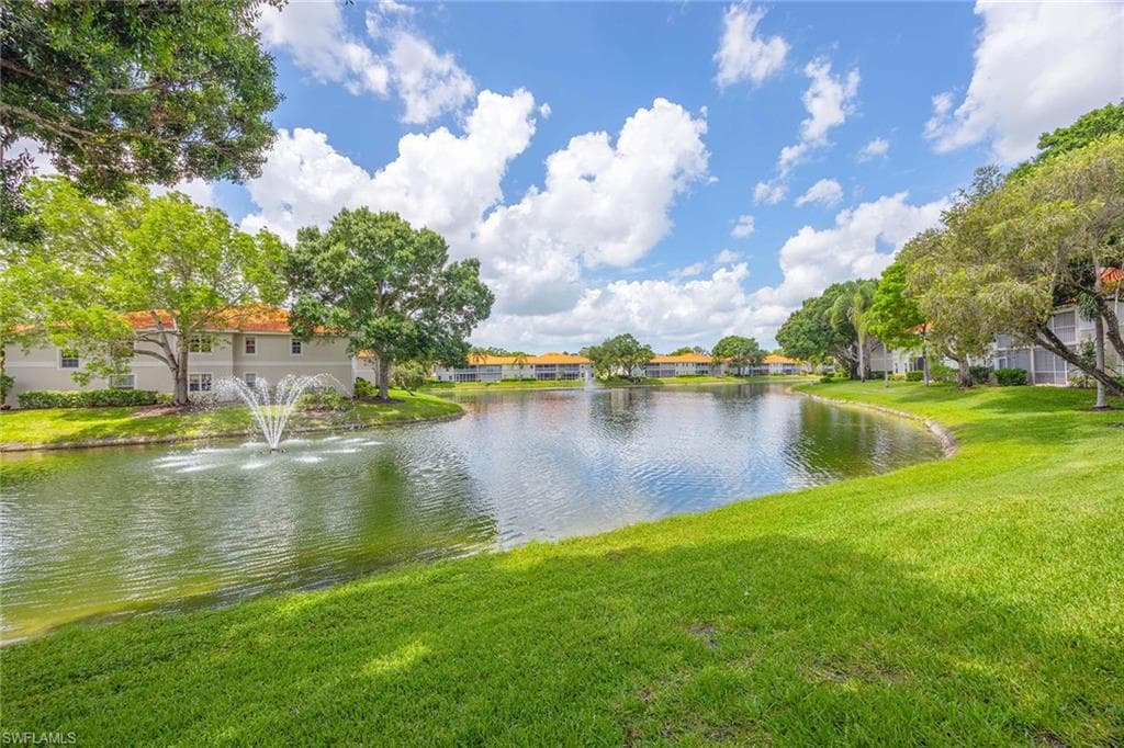 2450 Old Groves Rd 201, Naples, FL 34109-34