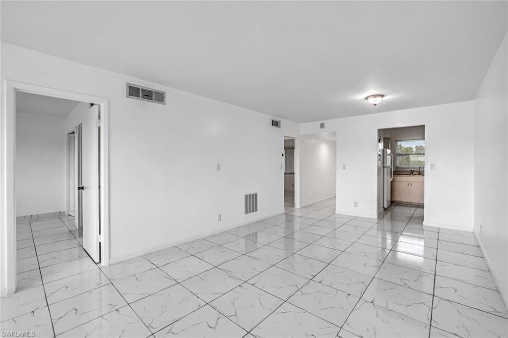1000 Manatee Rd A306, Naples, FL 34114-7